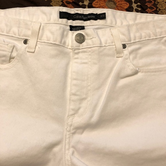 White denim - Picture 3 of 4